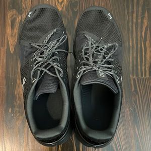 On running casual knit sneakers 12.5